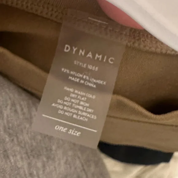 Dynamic top - Picture 2 of 2